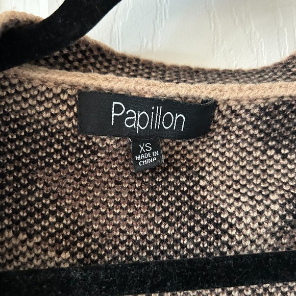 Papillon  Leopard Luxe Cardigan - Picture 2 of 4